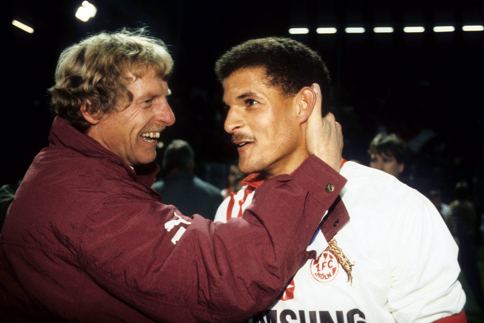 Maurice Banach (r.) mit Trainer Erich Rutemöller (l.). Foto: Imago Images/Kicker/Liedel